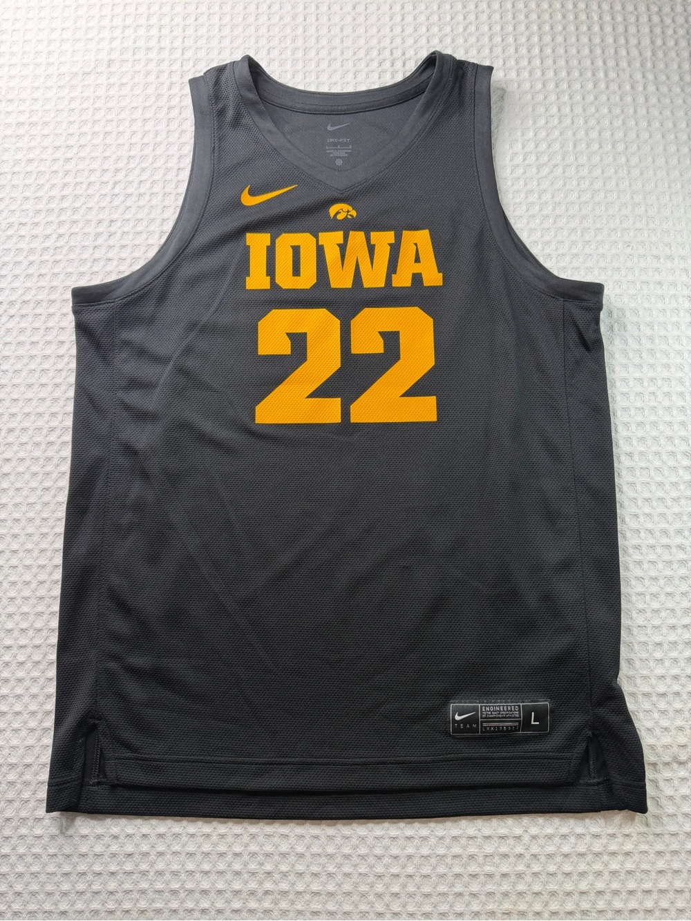 Nike Men’s Iowa Basketball Jersey in Gray and Gold - #22